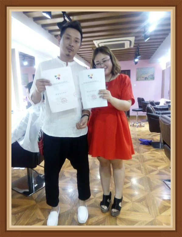 我是梁雨晴!-员工之家-炫生活